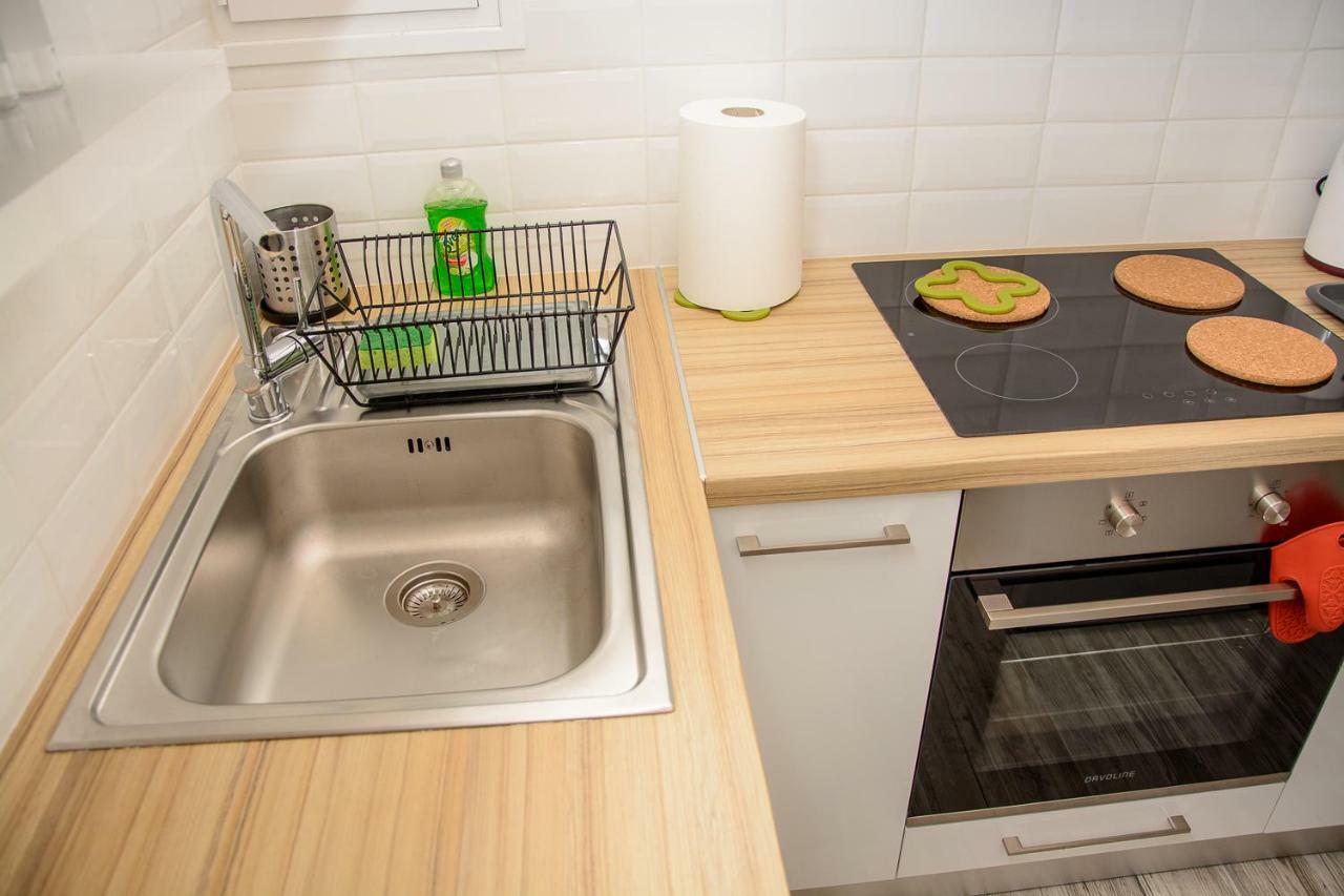 Apartment Fully Renovated And Relaxing Athens